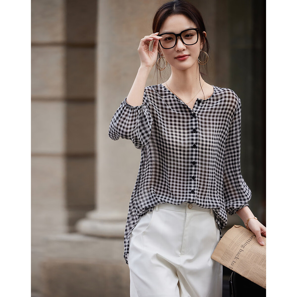 Dme [Japanese-Style Commuter] Spring Vintage Plaid Chiffon Printed Shirt with Short Front And Long Back, Elastic Sleeve Blouse for Women Top