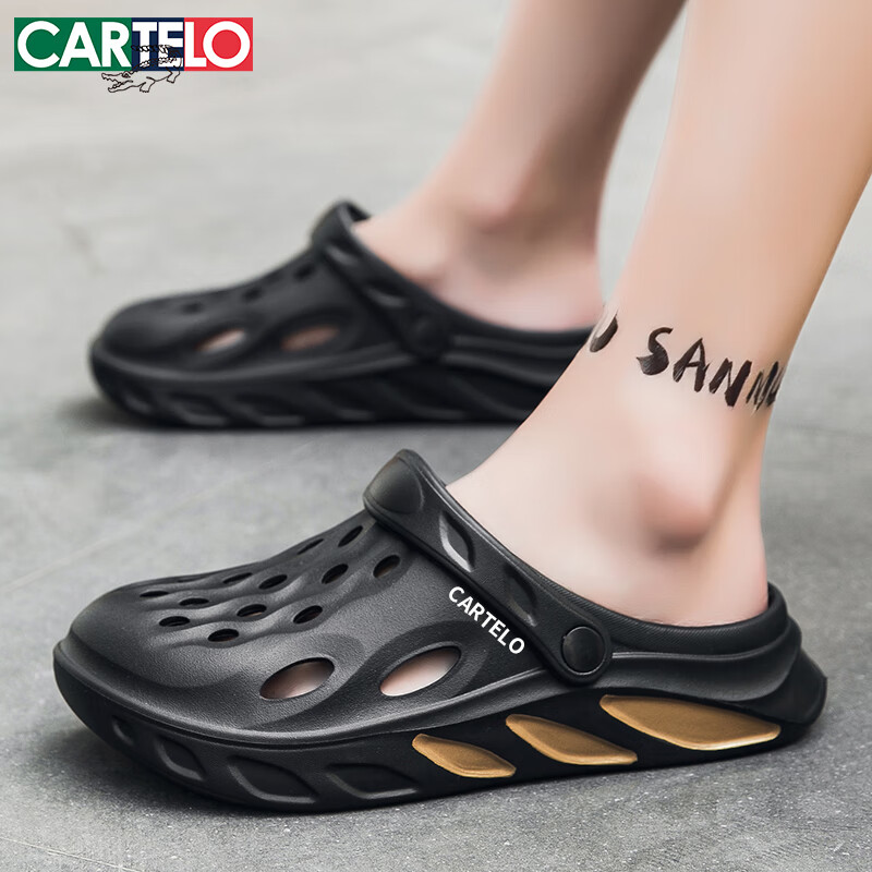 CARTELO Men's Perforated Shoes, Summer Outdoor Dual-Use Sandals, Closed-Toe Slippers, Soft-Soled Beach Sandals