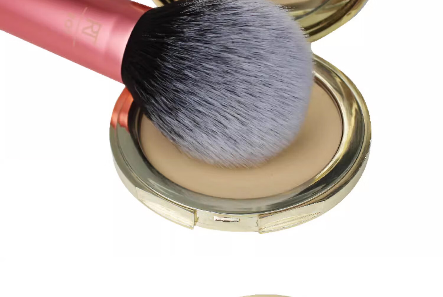 Real Techniques Base Makeup Series Professional Face Foundation Brush 5