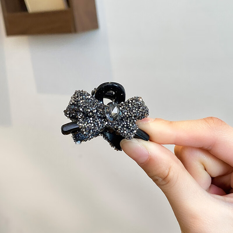 Dongyi Premium Women's Side Small Claw Hair Clip Hair Accessories Half-Up Hairpin Qixi Valentine's Day Gift 2