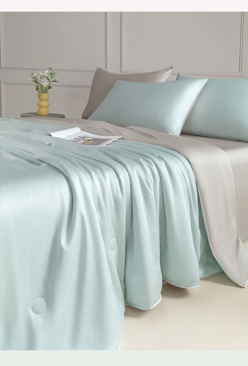 MINISO Summer Silky Cooling Comforter for Skin-Friendly Air Conditioning, Student Dormitory Single Summer Quilt 150x200cm 4