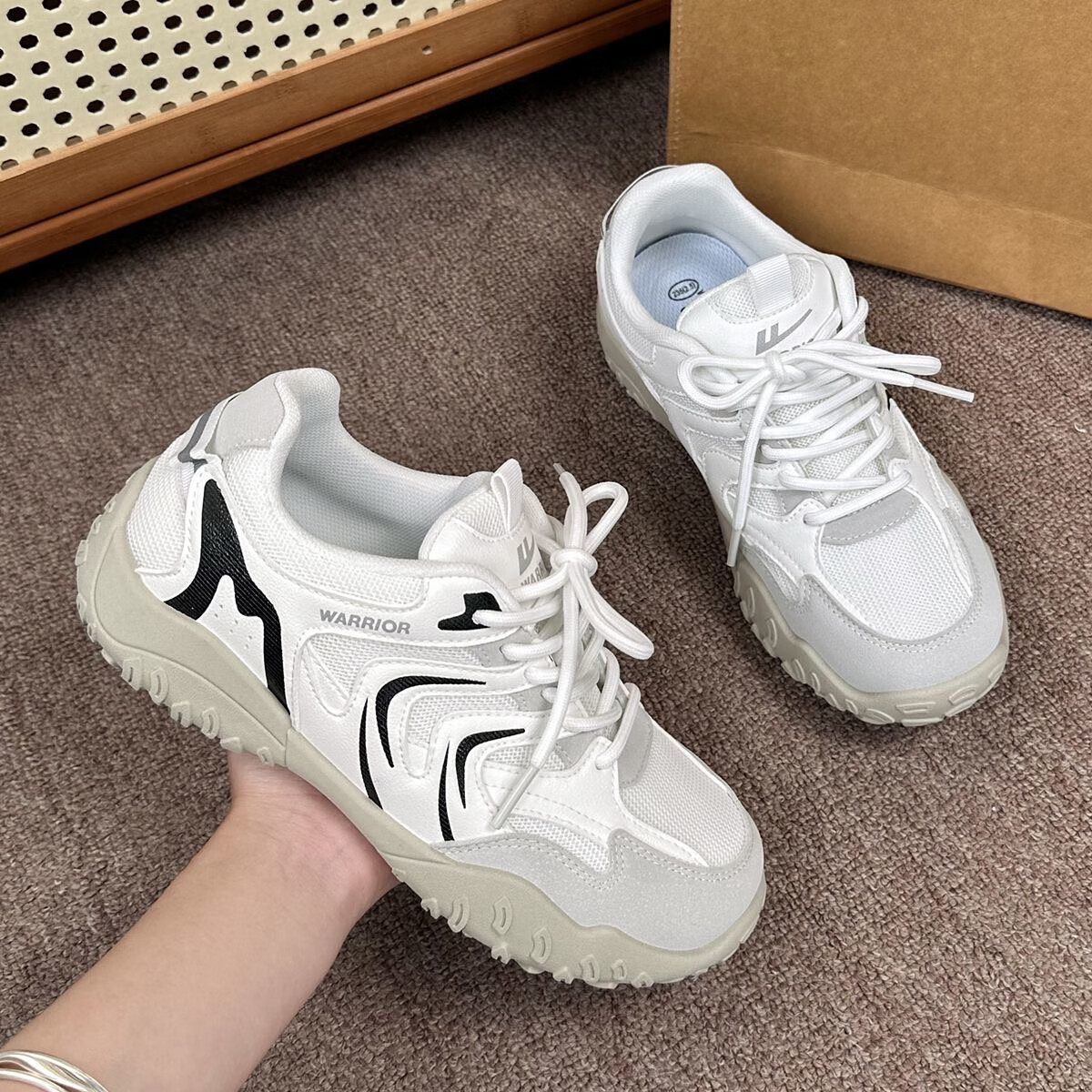 Warrior Women's Summer Breathable Hiking Shoes Lightweight Versatile Sports Shoes 322 White/Grey/Black Size 36