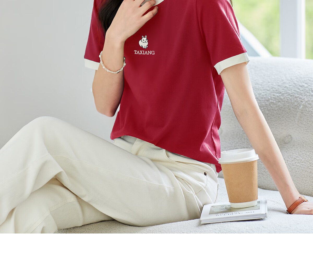 Taxiang Long-Sleeve T-Shirt for Women, Fashionable Small V-Neck Contrasting Color Spliced Top, Versatile Spring And Autumn Wear, Base Layer Shirt T143T2033 1