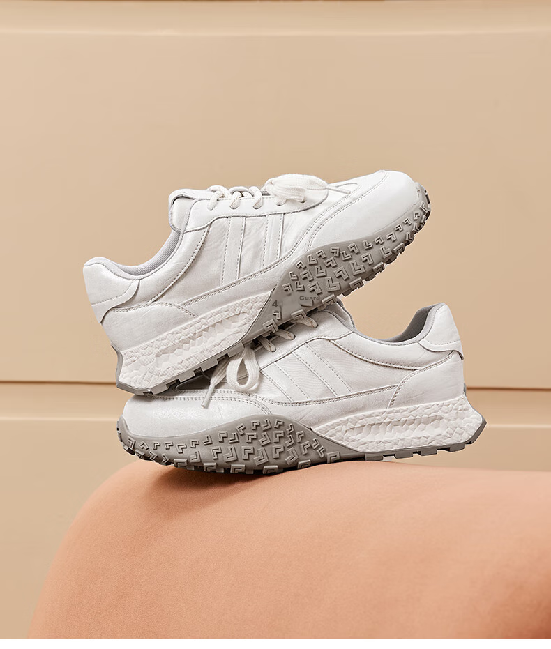 St&Sat Classic German Training Shoes for Women, 2025 New Autumn And Winter Style, Thick-Soled Height-Increasing Forrest Gump Shoes, Comfortable Commuter Casual Shoes 13