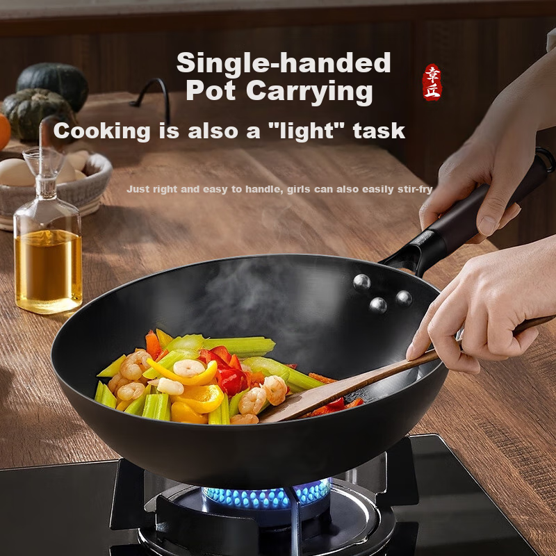 Royalstar Zhangqiu Wok Iron Pan Non-Coated Non-Stick Pan for Home Use Forged Stir-Fry Pan Flat Bottom Compatible with Induction Cooker And Open Flame with Lid 34cm