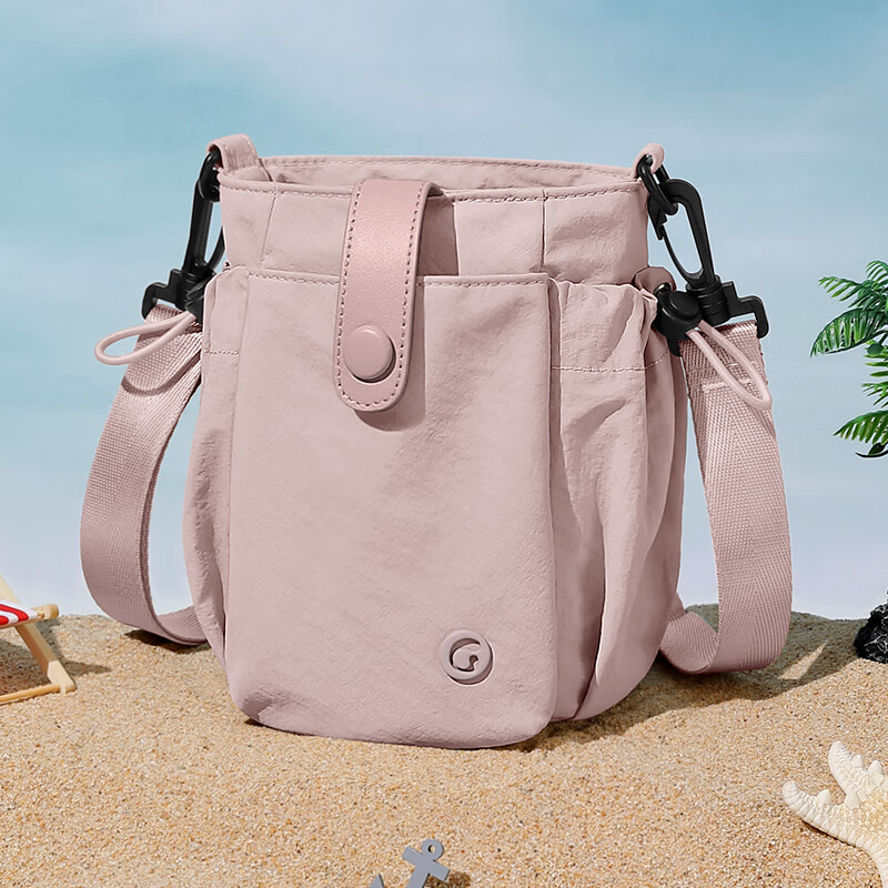 GOLF Crossbody Bag for Women, Lightweight Phone Pouch, Water-Resistant Shoulder Bag, Fashionable Handbag, Birthday Gift for Wome