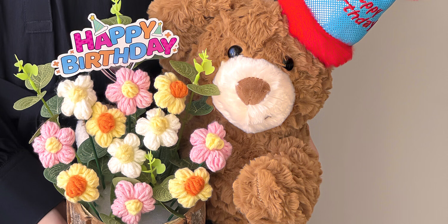 Fan Ye Bear Plush Bouquet Artificial Flowers Knitted Yarn Finished Product Eternal Flower Bouquet Gift for Best Friend Birthday Present 13