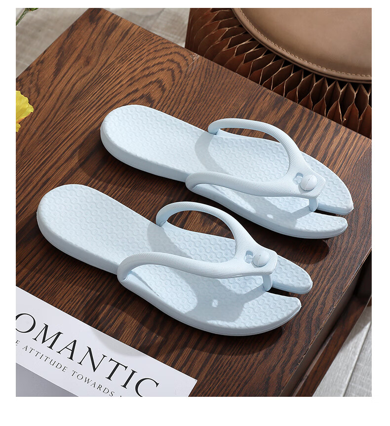 GUOLUOFEI Foldable Travel Slippers, Lightweight Non-Slip Portable Beach Sandals for Business Trips And Hotel Bathing, Men's Black Size 45-46 1