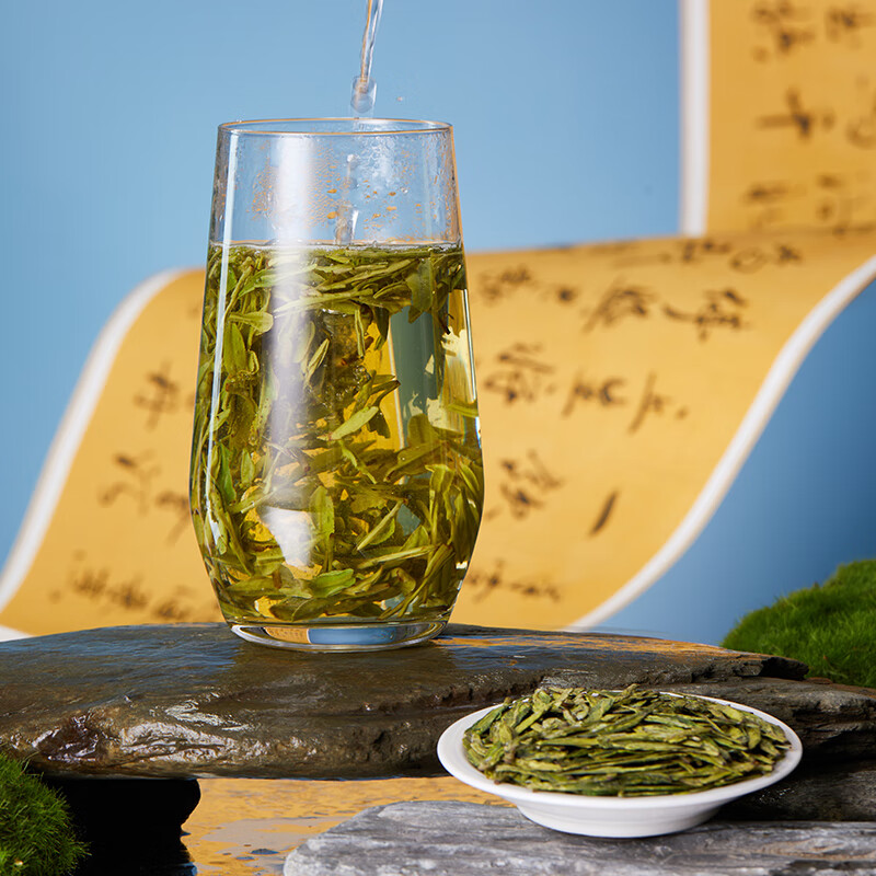 卢正浩绿茶痴茶钱塘龙井茶叶特级120g2025年新茶明前茶叶礼盒长辈送礼