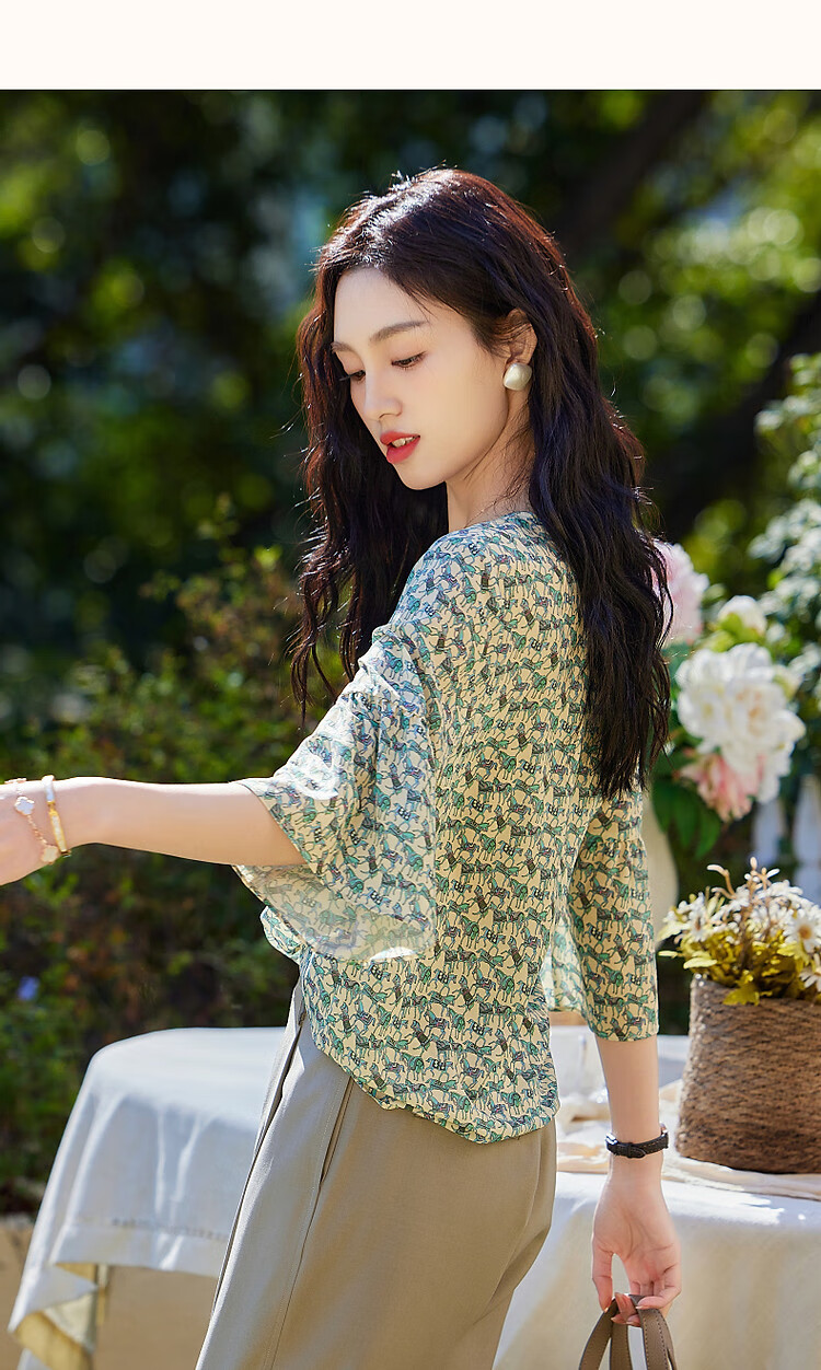 Demana [Artistic Melody] Summer V-Neck Composite Silk Huayao Shirt with Pleated Bell Sleeves Flowing Blouse Women's Top 26