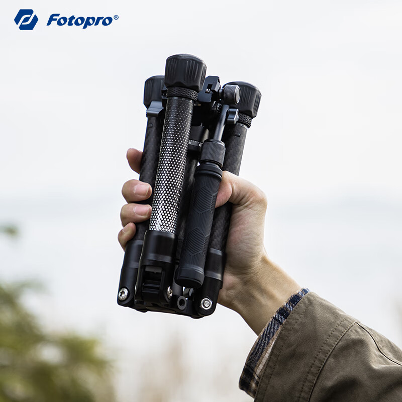 Fotopro Air Three Mini Video Phone Live Streaming Photography Carbon Fiber Video Shooting Hydraulic Tripod Camera Stand with Phone Clamp Included