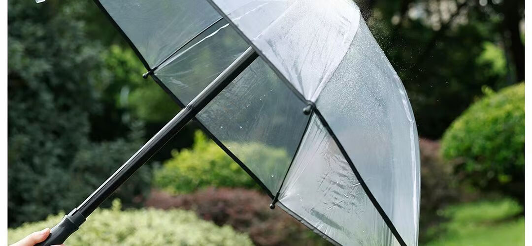 ENGMARSS Transparent Umbrella Water Gun Toy, Water-Spraying Battle Equipment for Water Fights And Rafting Activities 3