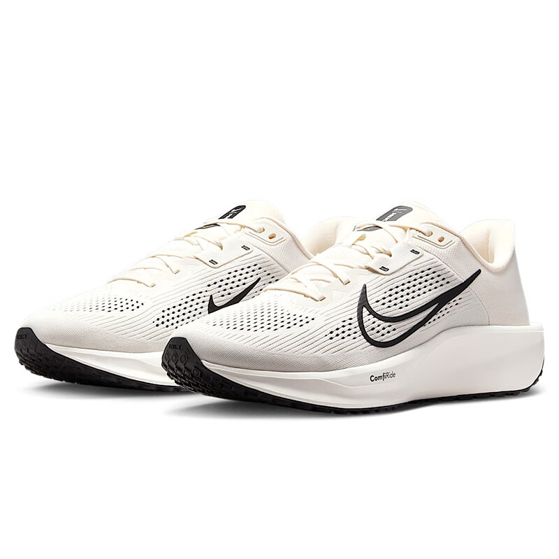NIKE Men's-01193396