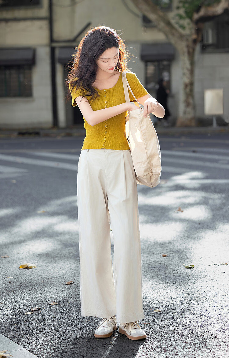 Dme [One Touch Melts The Heart] Spring And Autumn Ice Silk Cardigan, Square And Round Neck Sweater, Short Style Wavy Twist Flower Knitted Sweater, Women's Top 9