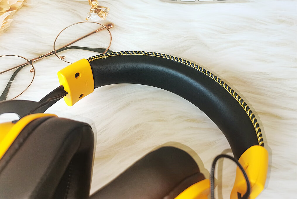 Taidu THS326 Quad-Mode Gaming Headset Bluetooth Wireless Over-Ear 7.1 Surround Sound Wired Esports Delta Operation Valorant FPS Positional Audio Lightning Yellow 27