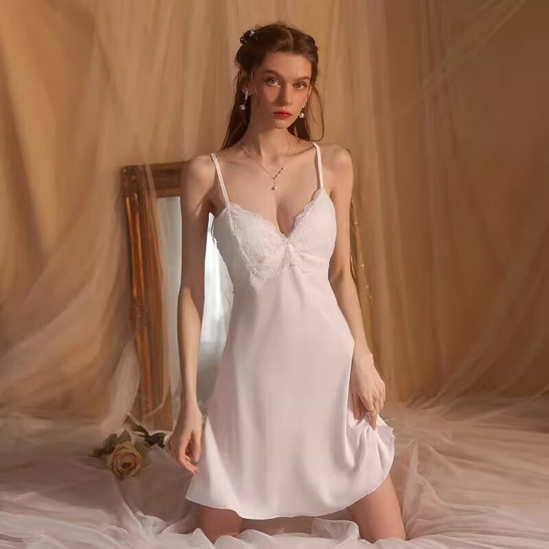 LangSha Women's Sleepwear, Sexy Ice Silk High-End Pure Desire Nightgown with Built-In Bra Pads, Lace Backless Camisole Nightdress for Spring And Summer, Loungewear