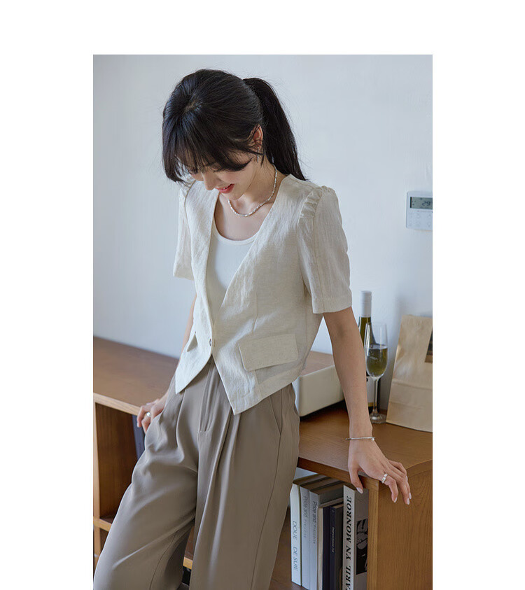 Mt [Row Series Commuter] Minimalist Lyocell Blend Short Sleeve V-Neck Lightweight Short Women's Jacket 4