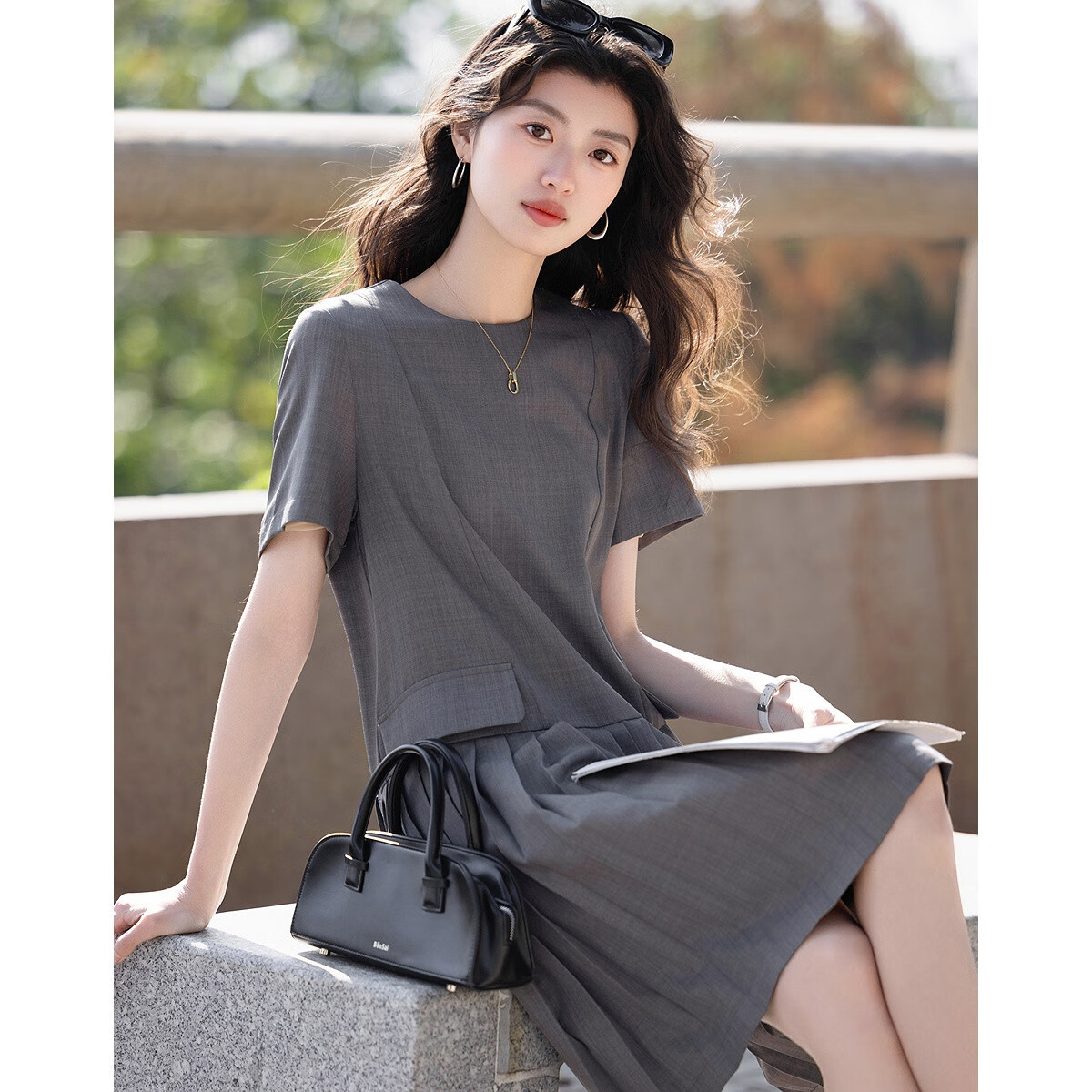 Demana [Private Style] Summer Round Neck Loose Waist Bag Cover Decorative Back Center Hidden Zipper A-Line Pleated Women's Dress
