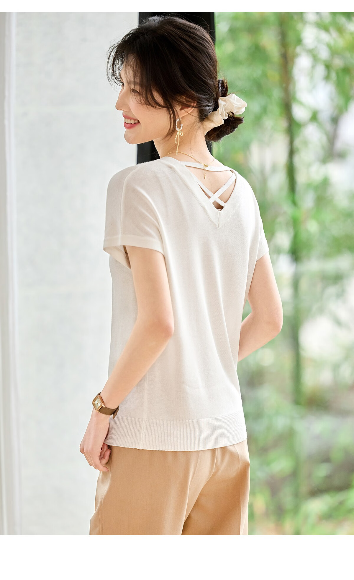 Taxiang Women's Short-Sleeve V-Neck Thin Summer Knit T-Shirt with Hollow Design at Back, Distinctive Top Blouse T52T078 20