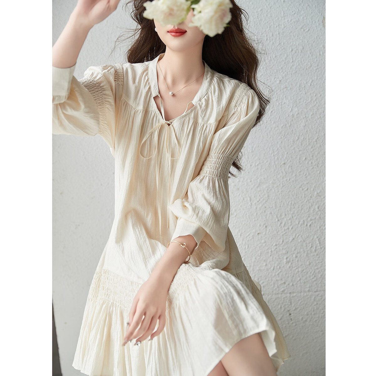 Dme [Fujia Qianjin] Spring And Autumn V-Neck Palace Sleeve Tie-Waist Adjustable Lady's Dress, Short Style
