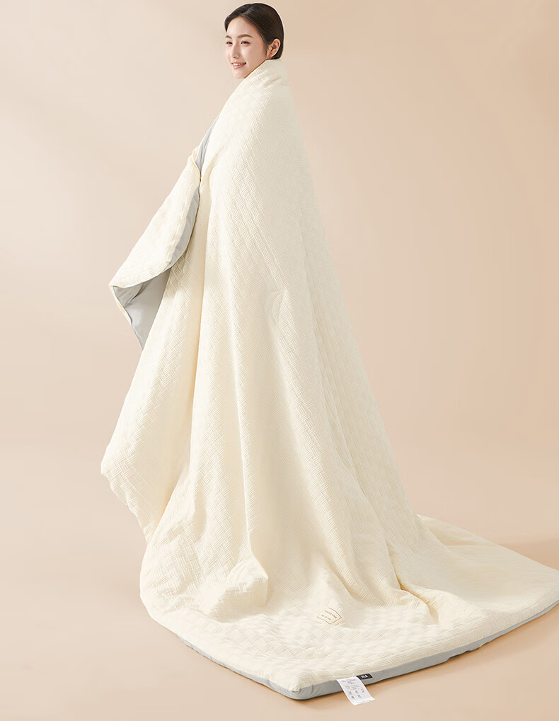 HLA Antibacterial Satin A-Class 21% Soy Fiber Summer Quilt 220*240cm Cream White + Light Gray 2