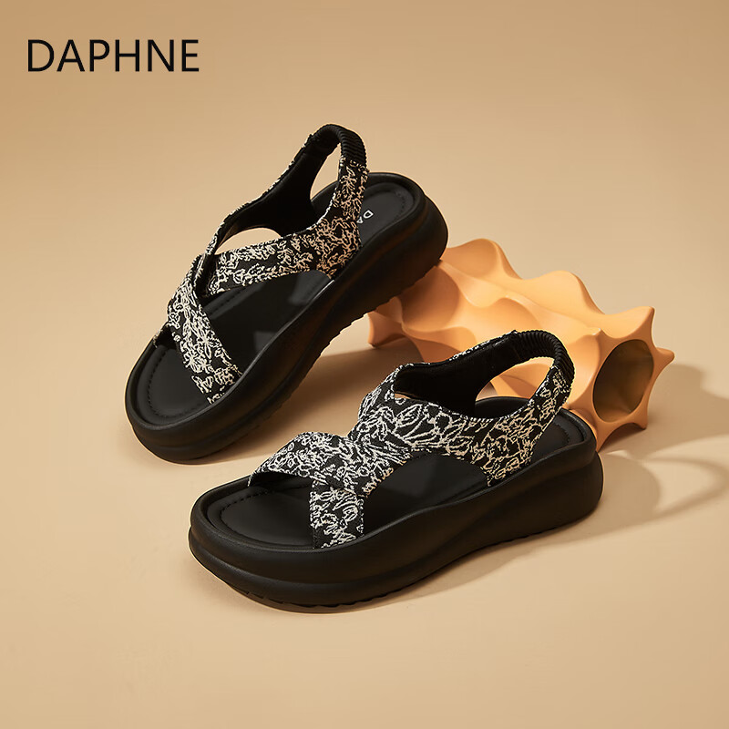 DAPHNE Women's Guofeng Roman Sandals Spring 2026 New Thick-Soled Sporty Beach Shoes with Skirt Matching