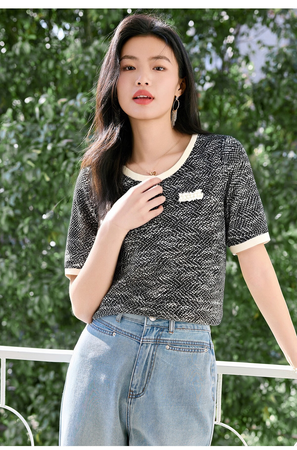 Taxiang Long-Sleeve T-Shirt for Women, Round Neck, Chanel-Style, Regular Shoulder Top, Versatile Design Long-Sleeve Base Shirt, Women's T53T031 21