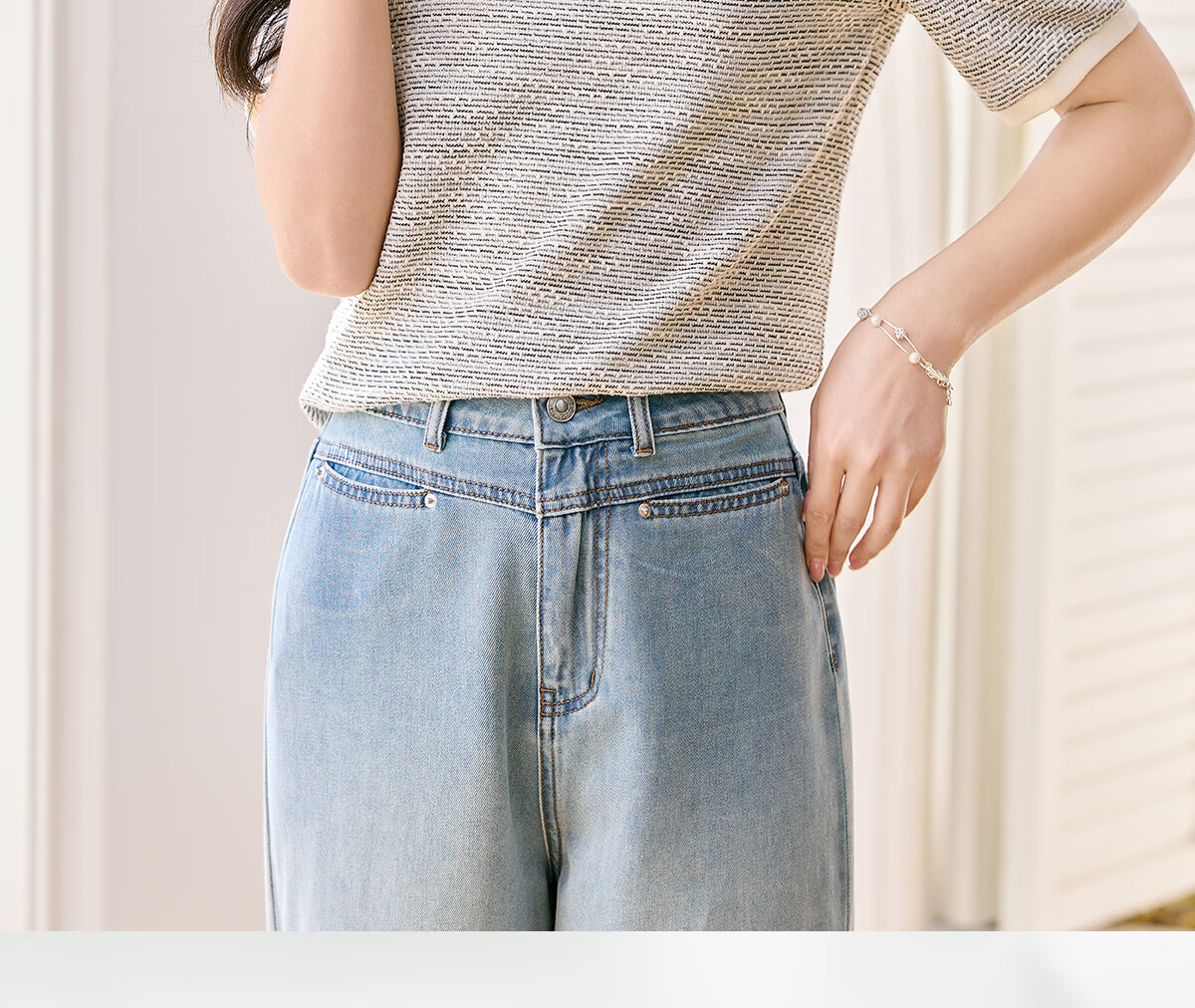 Taxiang Long-Sleeve T-Shirt for Women, Round Neck, Chanel-Style, Regular Shoulder Top, Versatile Design Long-Sleeve Base Shirt, Women's T53T031 3