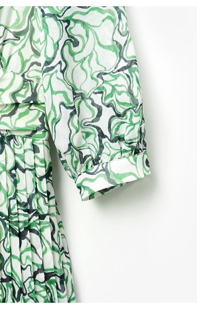 YANYEE Elegant Floral Print A-Line Skirt, 2025 Early Spring, Waist-Cinching Slimming, Commuter Style, V-Neck, Three-Quarter Sleeve Dress, Green Floral Pattern, Size M 10