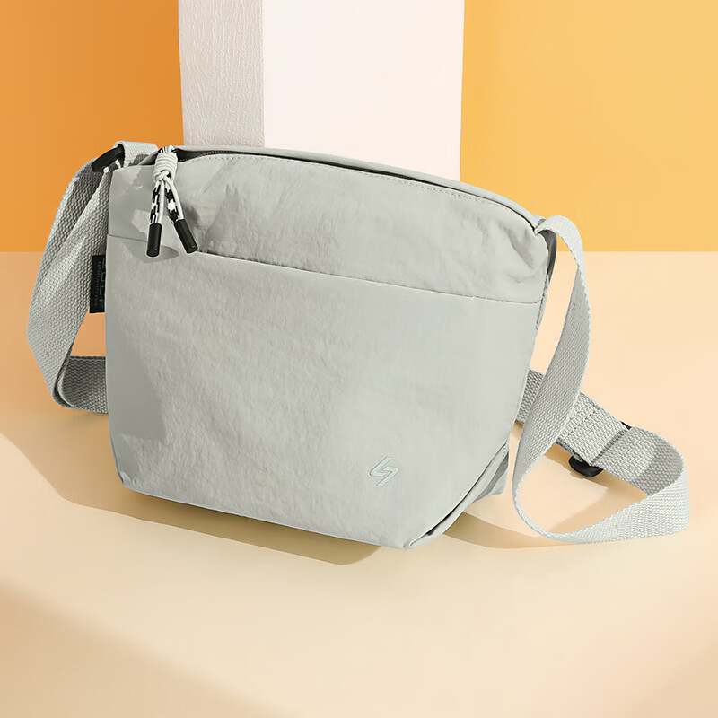 GOLF Shoulder Bag for Men, Lightweight Casual Crossbody Bag for IPad And Phone, Water-Resistant Outdoor Sports Messenger Bag for Wome