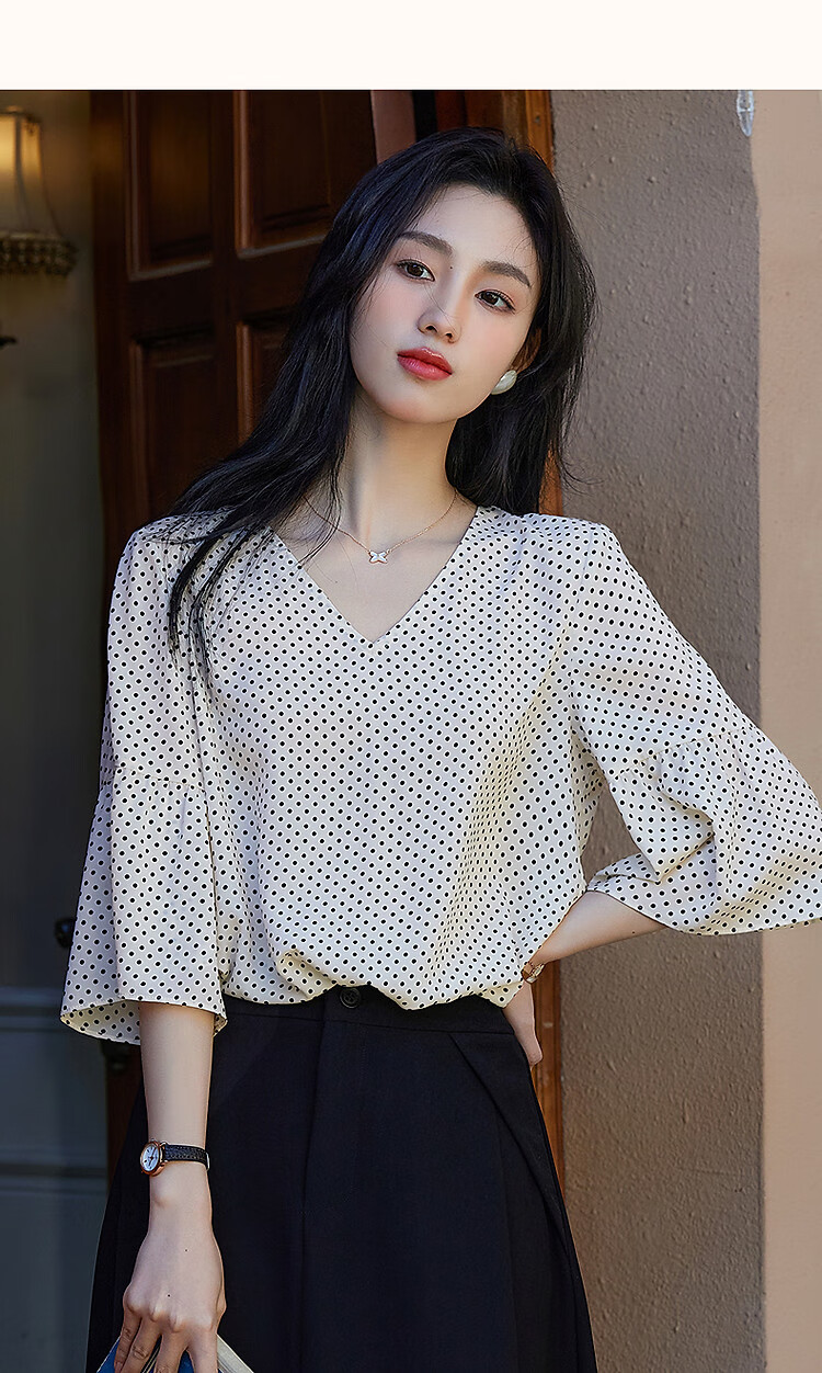 Demana [Artistic Melody] Summer V-Neck Composite Silk Huayao Shirt with Pleated Bell Sleeves Flowing Blouse Women's Top 17