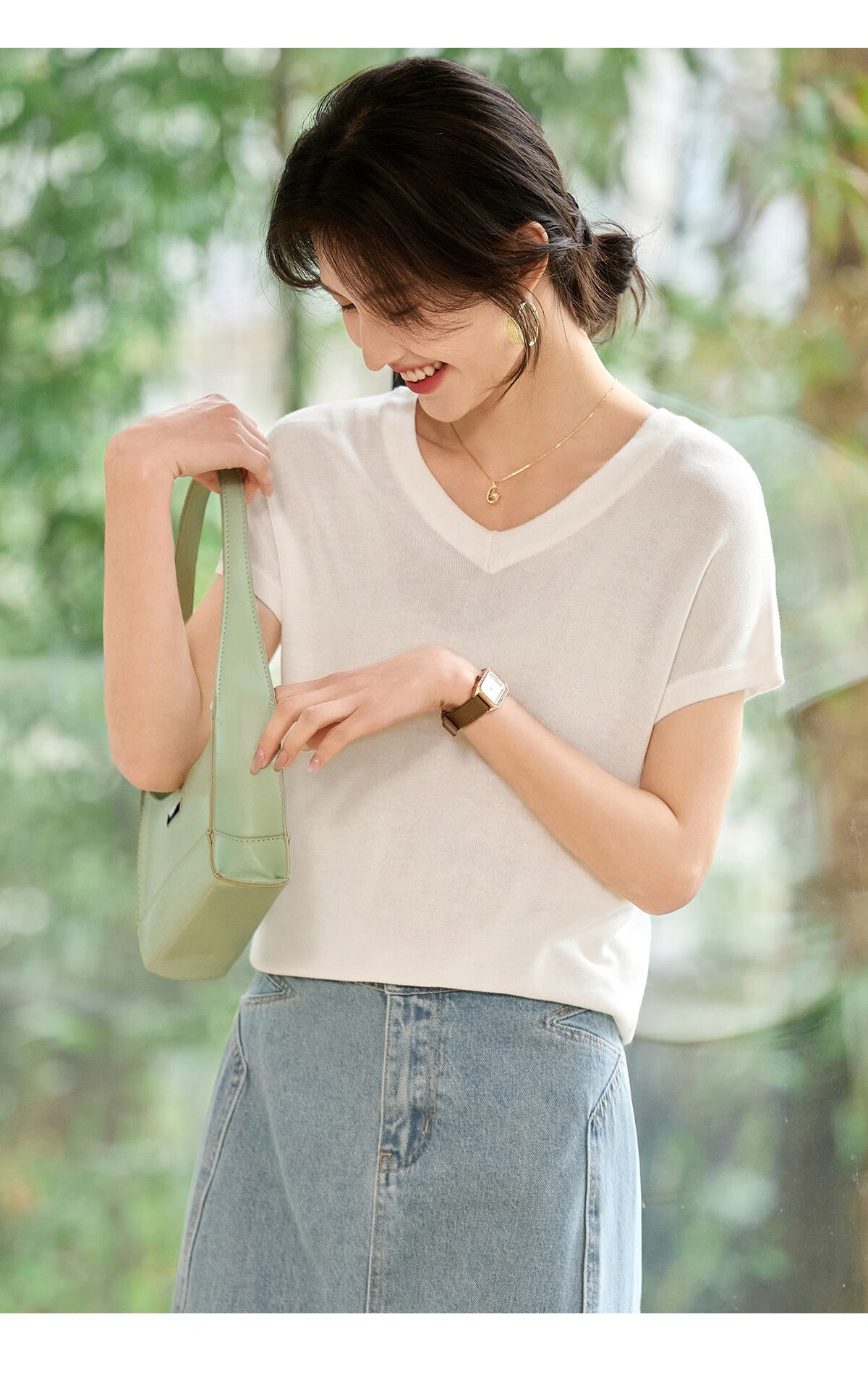 Taxiang Women's Short-Sleeve V-Neck Thin Summer Knit T-Shirt with Hollow Design at Back, Distinctive Top Blouse T52T078 10