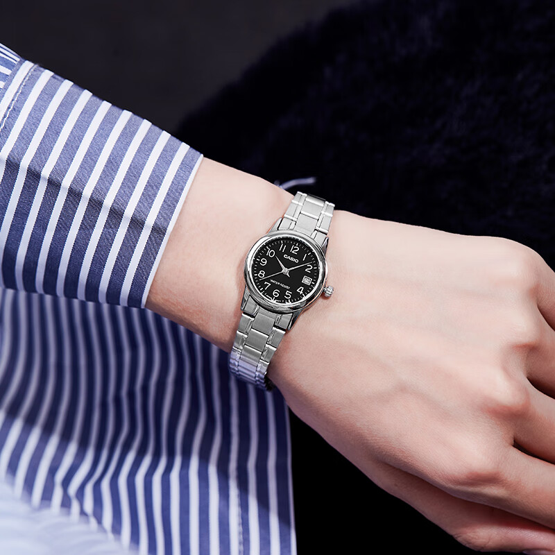 CASIO Women's Watch, Simple Quartz Waterproof Design for Students' Exams [Valentine's Day Gift], LTP-V002D