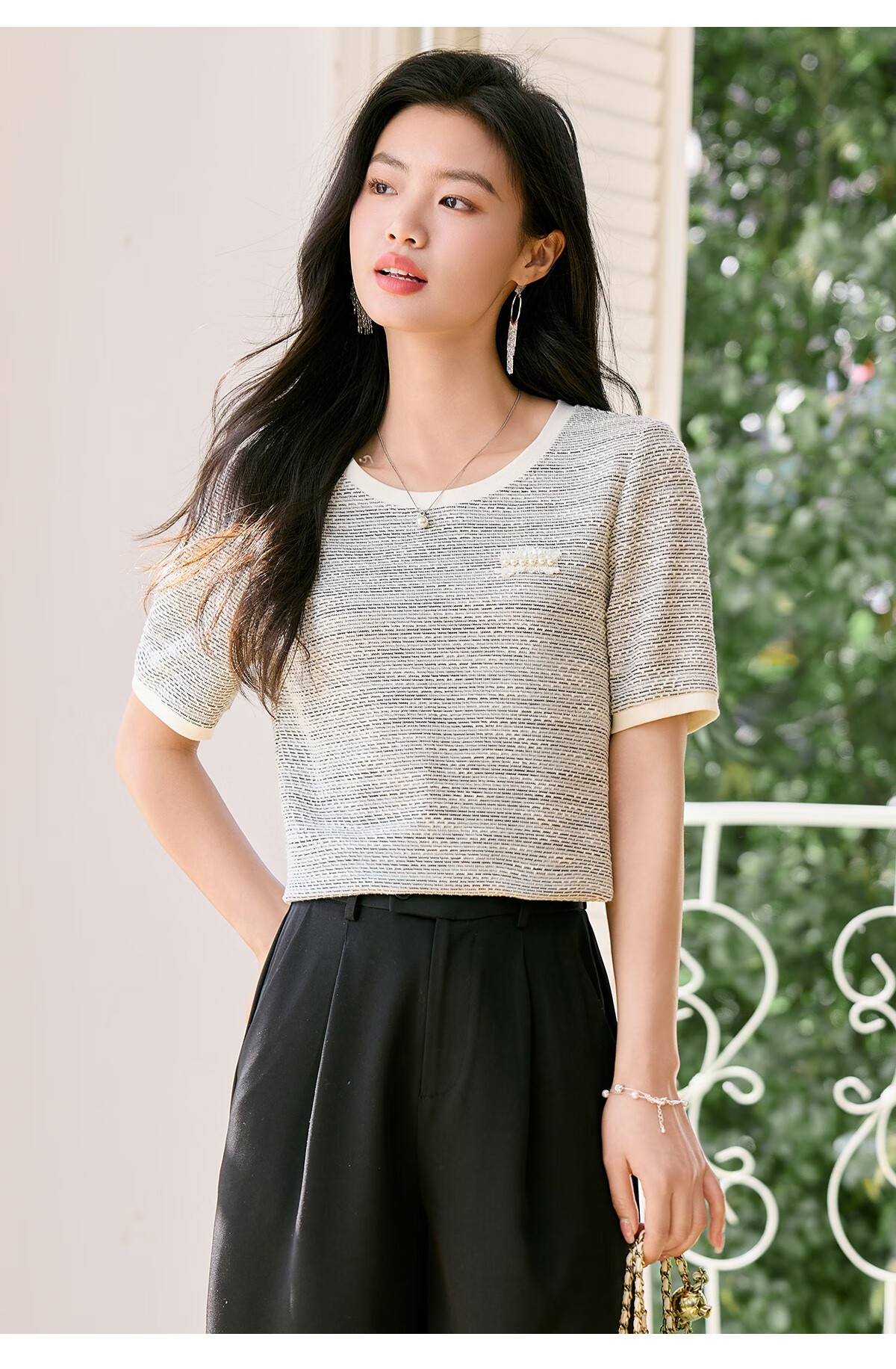Taxiang Long-Sleeve T-Shirt for Women, Round Neck, Chanel-Style, Regular Shoulder Top, Versatile Design Long-Sleeve Base Shirt, Women's T53T031 19