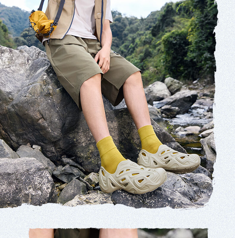 PEAK Taiji Qu Lang Su Xi Shoes for Men, Summer Outdoor Sports Sandals, New Soft-Soled Non-Slip Hole Shoes, DL520791 16