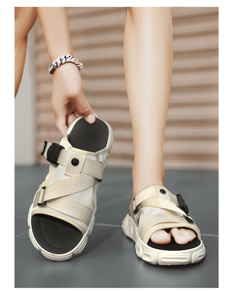 Huili Men's Sandals, 2025 Summer New Style, Breathable Thick-Soled, Versatile Outdoor Slippers, Casual Shoes for Men, Camouflage Black, Size 42 8