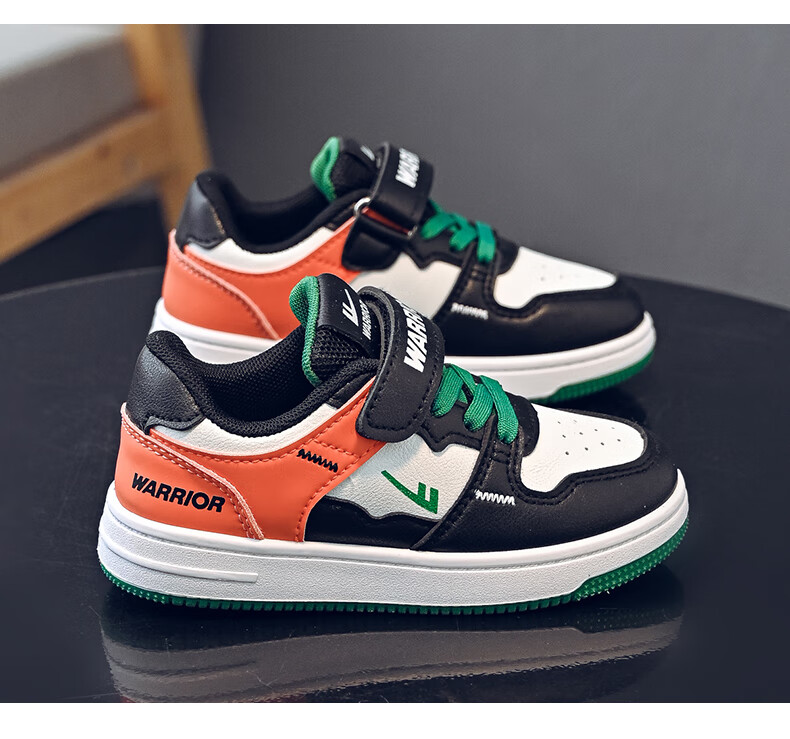 Warrior Boys' Skateboard Shoes, Spring And Autumn Style, Velcro Closure, Lightweight Children's Sneakers WZ(CL)-1329 Black/white 31 7
