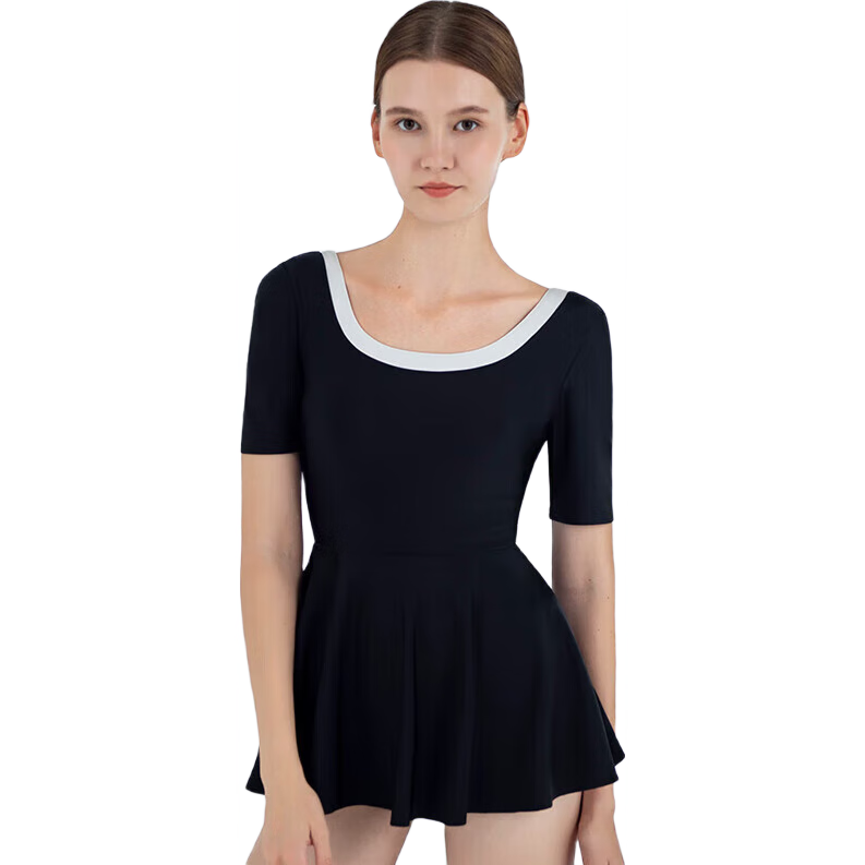Yizi Women's Conservative One-Piece Swimsuit, Slimming Swimwear, Plus Size Swimsuit for Women, EZI19W193, Black, S