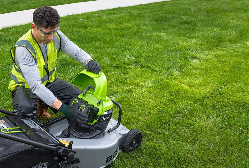 Greenworks 40V 4Ah Lithium Battery Pack Blower Chainsaw Hedge Trimmer Universal Original Parts International UL Safety Certified 4