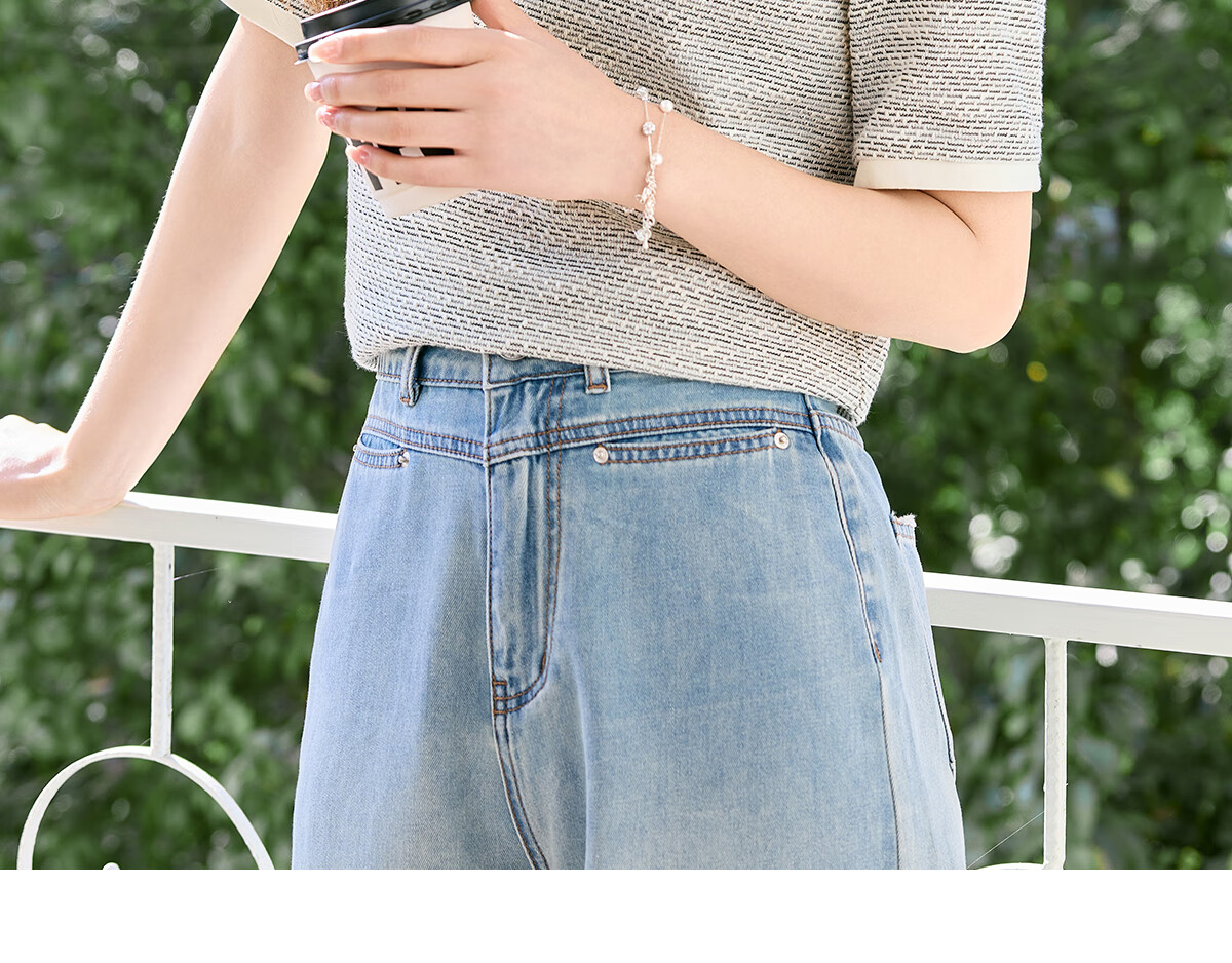 Taxiang Long-Sleeve T-Shirt for Women, Round Neck, Chanel-Style, Regular Shoulder Top, Versatile Design Long-Sleeve Base Shirt, Women's T53T031 7