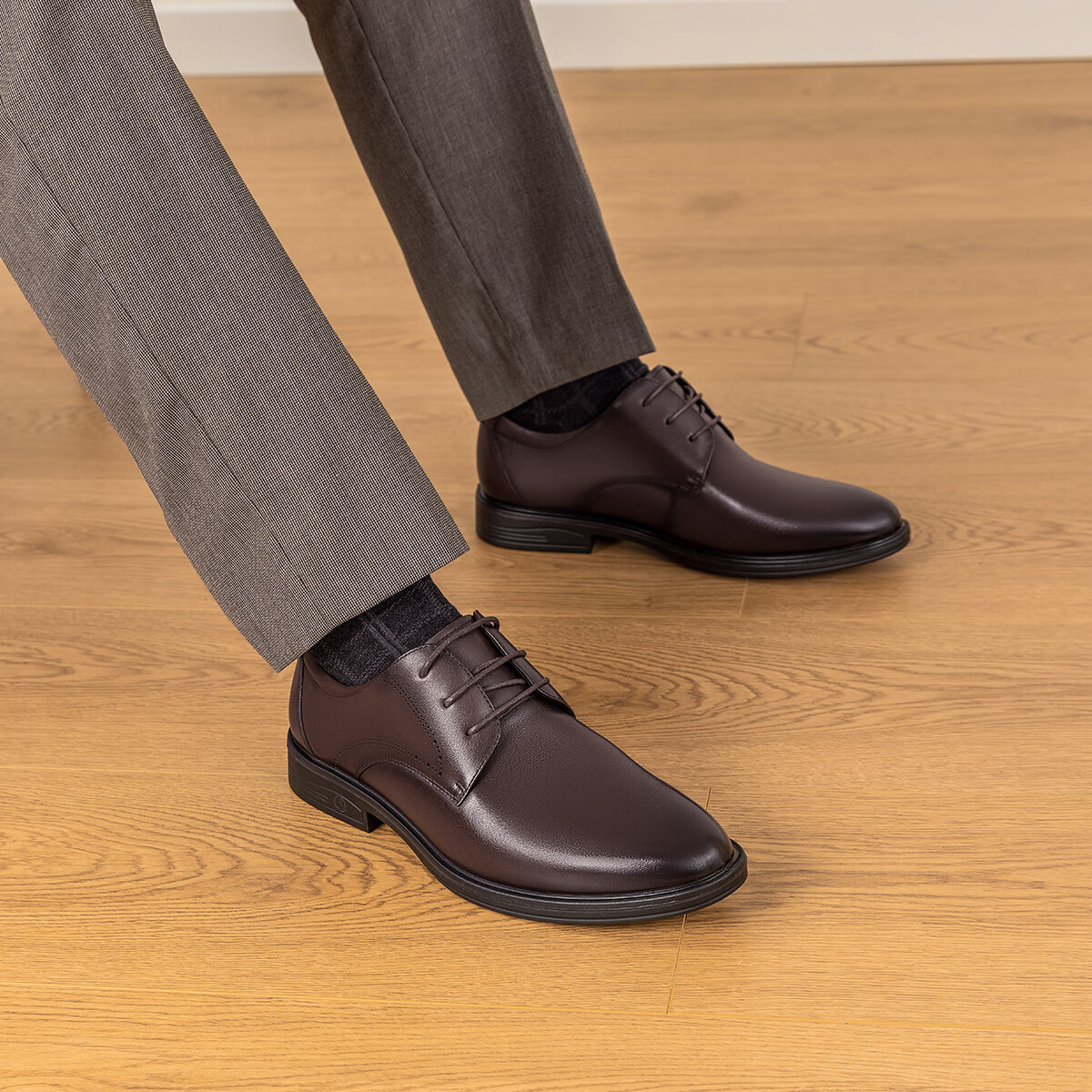 Aokang Men's Shoes, Spring Derby Shoes, Business Formal Wear, Commuter Shoes for Work And Weddings, Groom's Leather Shoes, Brown, Size 40