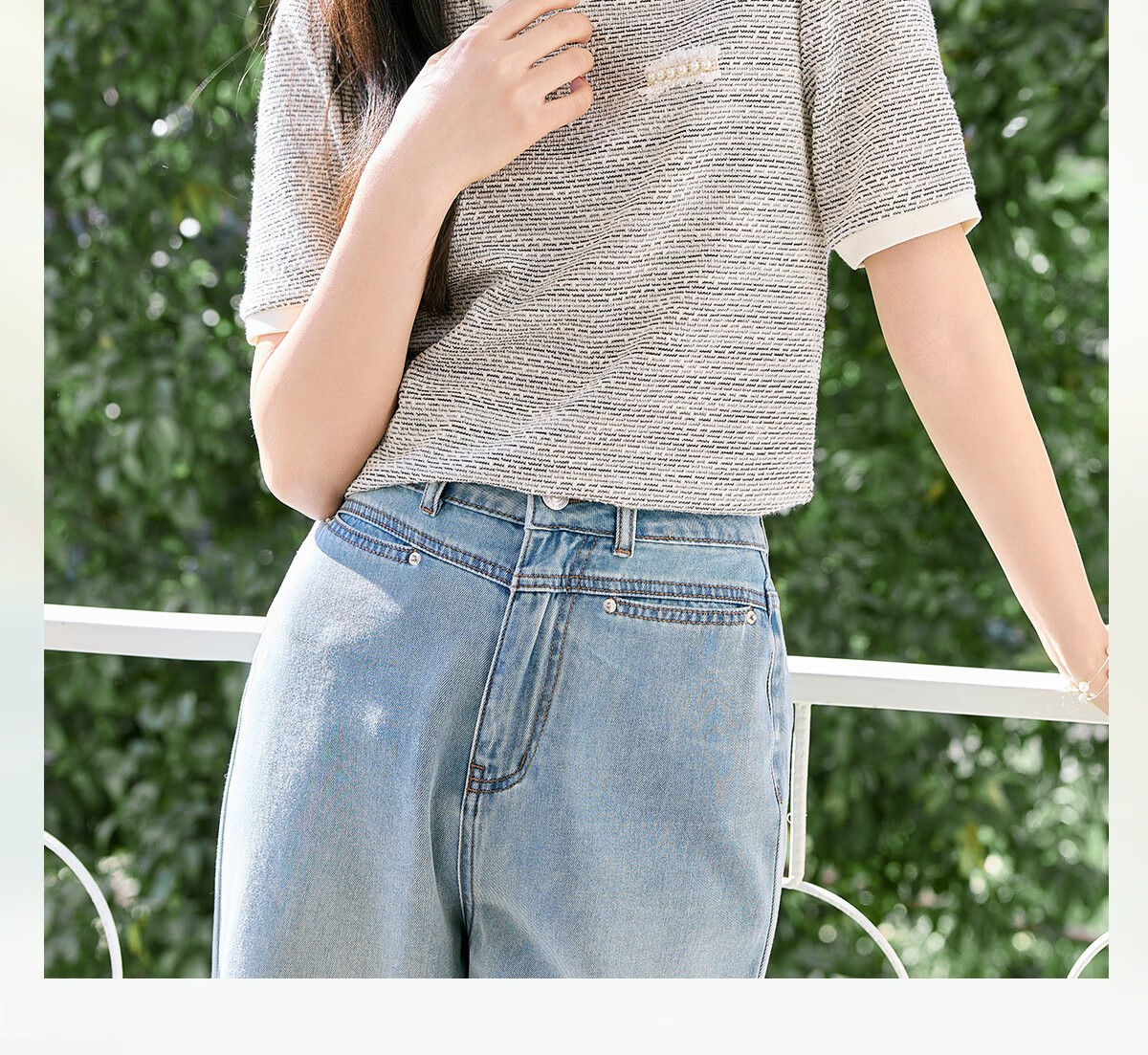 Taxiang Long-Sleeve T-Shirt for Women, Round Neck, Chanel-Style, Regular Shoulder Top, Versatile Design Long-Sleeve Base Shirt, Women's T53T031 1