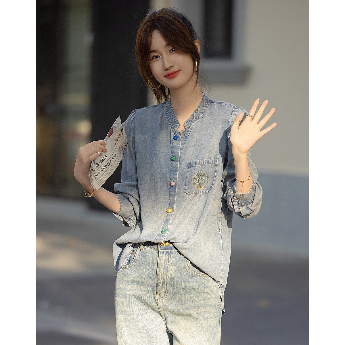 Dme [100% Lyocell Fiber] Spring Light Luxury Chinese Style Embroidered Shirt, Stand-Up Collar, Colorful Button Blouse, Women's Top
