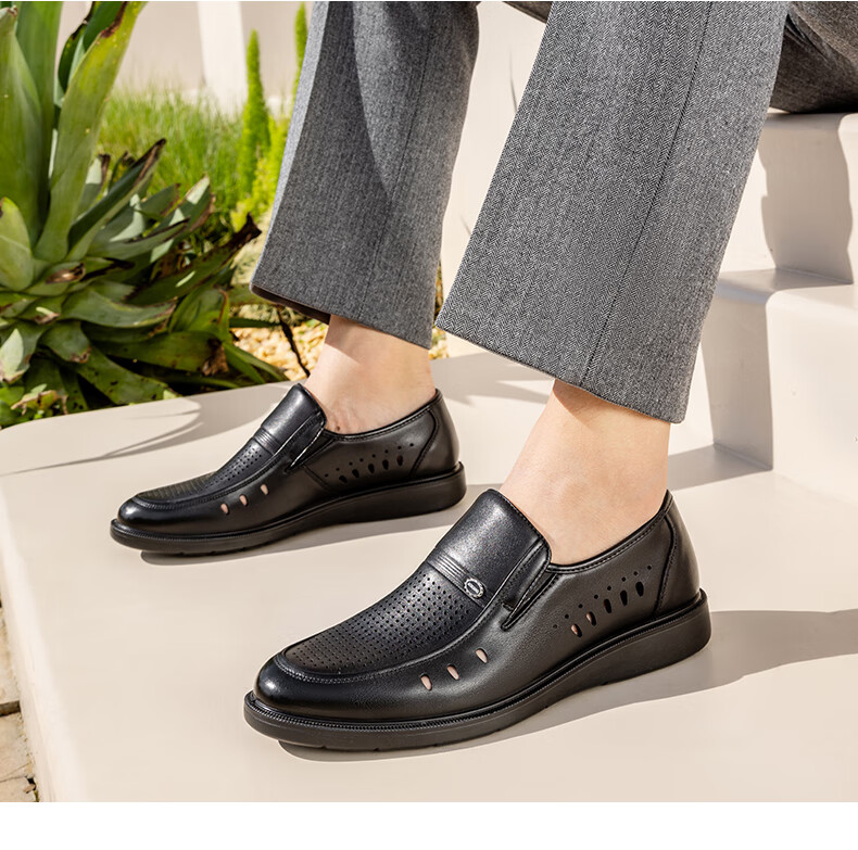 Aokang Men's Shoes, Spring And Summer Business Casual Leather Shoes, Cowhide Slip-On Comfortable Wear-Resistant Dad Shoes, Black Hollow Breathable, Size 38 7
