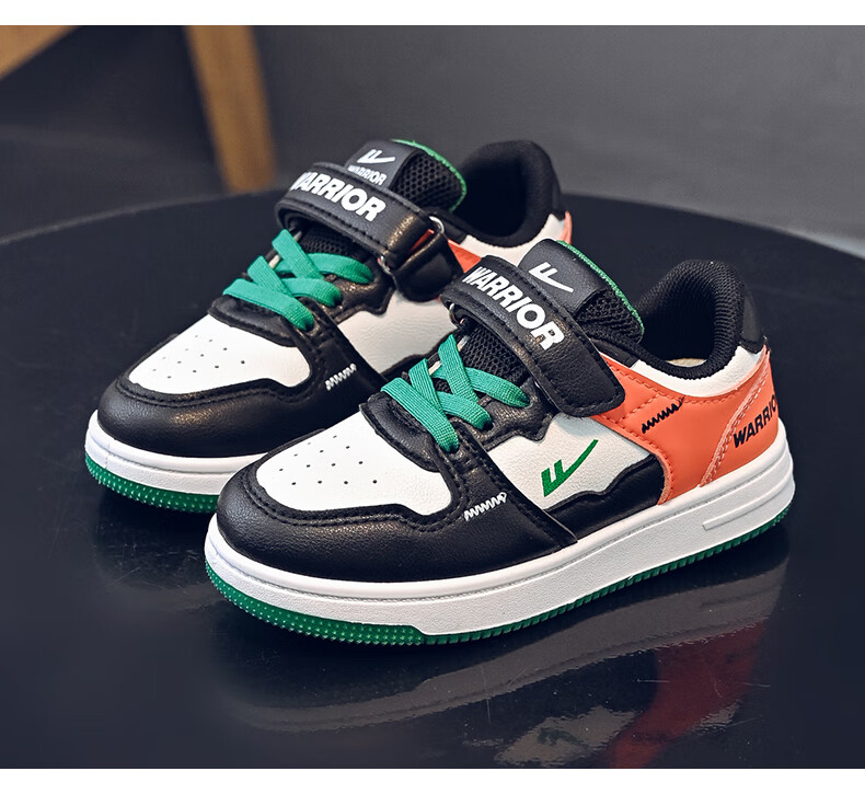 Warrior Boys' Skateboard Shoes, Spring And Autumn Style, Velcro Closure, Lightweight Children's Sneakers WZ(CL)-1329 Black/white 31 6