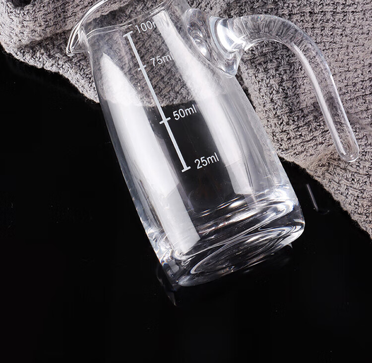 Extreme Space 100ML 2-Piece Set of Liquor Pourers, Decanter, White Wine Glass, Wine Decanter, Liquor Bottle, Measuring Cup 2