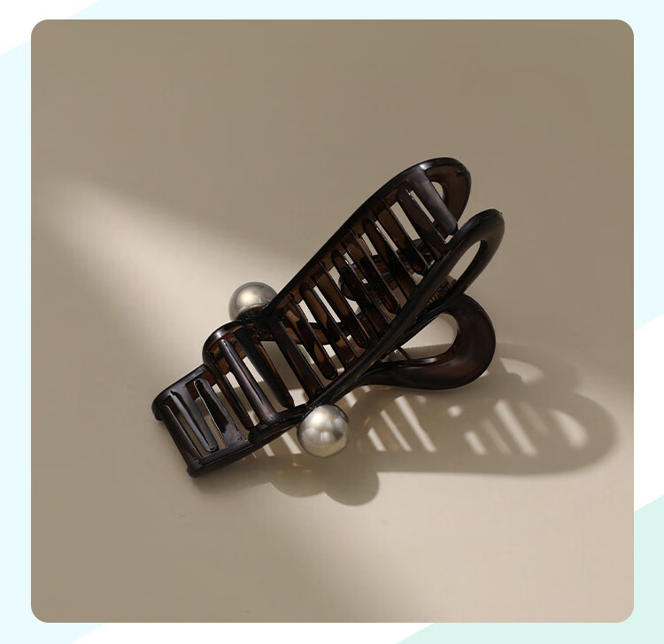 CHIMERA Stylish Premium Heart Hair Claw Large Hair Clip Shark Clip Hair Accessory for Women Birthday Gift 5