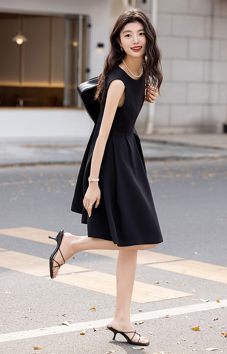 Dme [Urban Design Style] Summer Textured Linen Round Neck Waist-Cinching A-Line Pleated Women's Dress 16