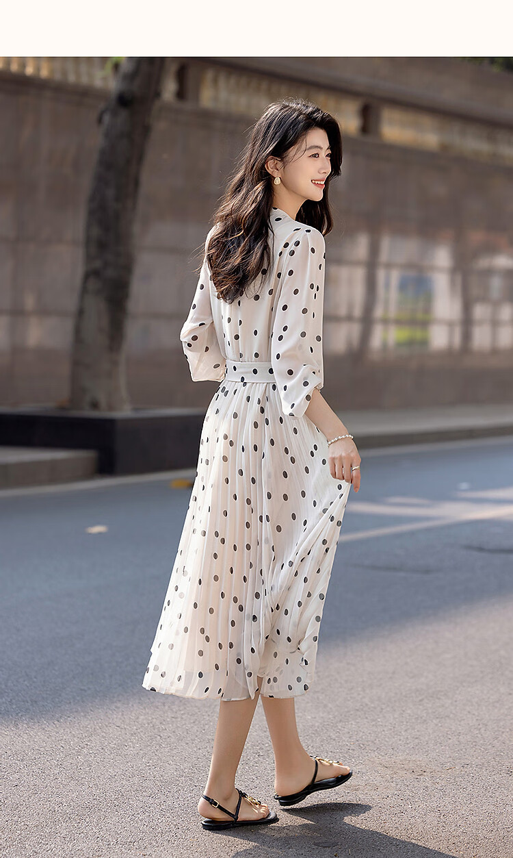 Dme [Elegant French Girl] Autumn Vintage Polka Dot Waist-Cinching Pleated Skirt with Ruched Hem, A-Line Women's Dress 11
