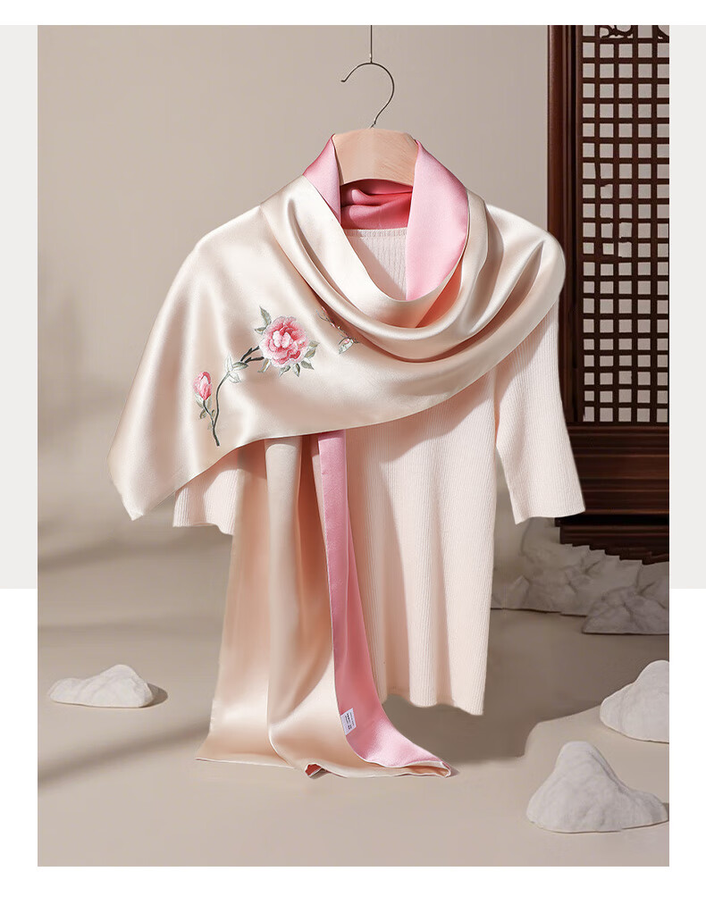 Hangsilk Road Mulberry Silk Scarf and Suzhou Embroidery Brooch Set Birthday Gift Box for Women Mother's Day High-End Gift 16